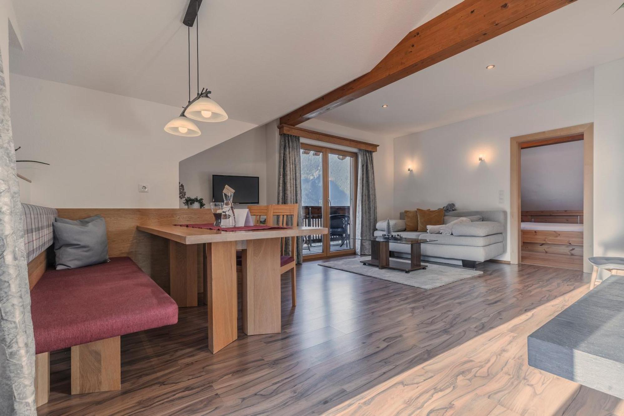 Landhaus Waldhart Umhausen Eksteriør bilde